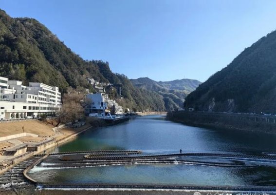 湖光山色美不胜收！景宁这座廊桥你可看过？
