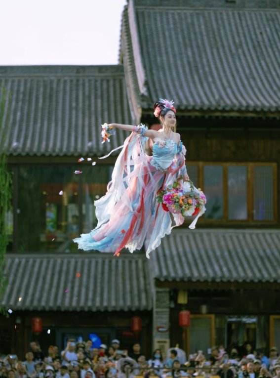 洛阳天女惊鸿舞，绽放盛世千年梦