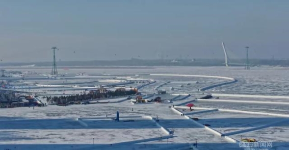 第七届哈尔滨松花江冰雪嘉年华：冰雪乐园再次启幕，欢乐尽在冰雪之中