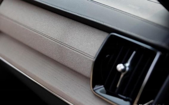 沃尔沃全新XC90与问界M9对比：传统豪华SUV与新势力车型的较量