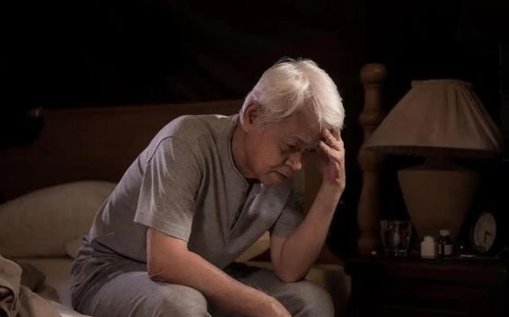 长寿的秘诀：55岁后的8个健康习惯决定一生