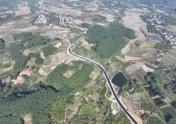 海南环热带雨林国家公园旅游公路（乐东段）年底有望通车，助力海南旅游新格局