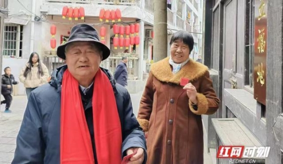 龙溪古镇：非遗春节活动赋予新春无限生机